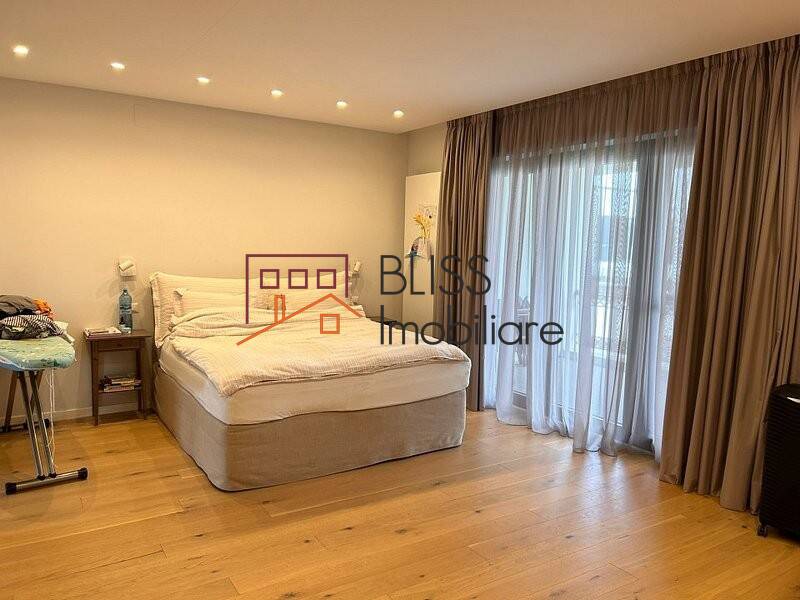 Vila Cu 6 Camere In Oxford Gardens | Bliss Imobiliare / Photo 12 - BLISS Imobiliare