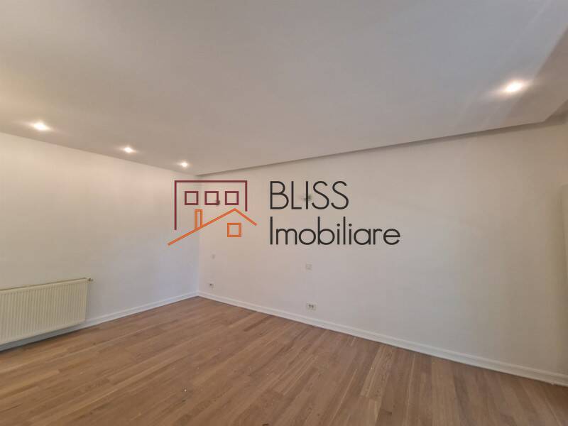 Vila Cu 7 Camere Iancu Nicolae Pipera | Bliss Imobiliare / Photo 24 - BLISS Imobiliare