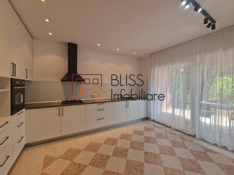 Vila Cu 7 Camere | Bliss Imobiliare / Photo 7 - BLISS Imobiliare