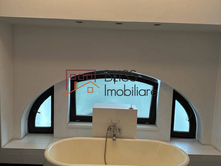 Vila 10 Camere In Zona Ultracentrala Maria Rosetti | Bliss Imobiliare / Photo 16 - BLISS Imobiliare