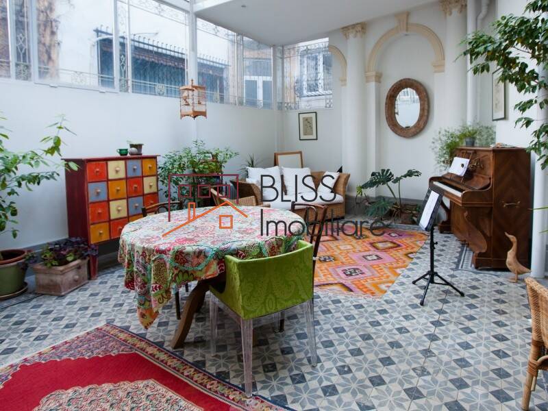 Vila de Inchiriat KM 0 | Ultracentral - 15 Camere - ID:27907 | Bliss Imobiliare / Photo 34 - BLISS Imobiliare