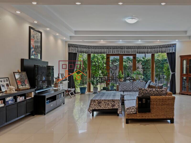 Vila De Lux Cu Piscina, 8 Camere Si 325m² Zona Iancu Nicolae | Bliss Imobiliare / Photo 3 - BLISS Imobiliare