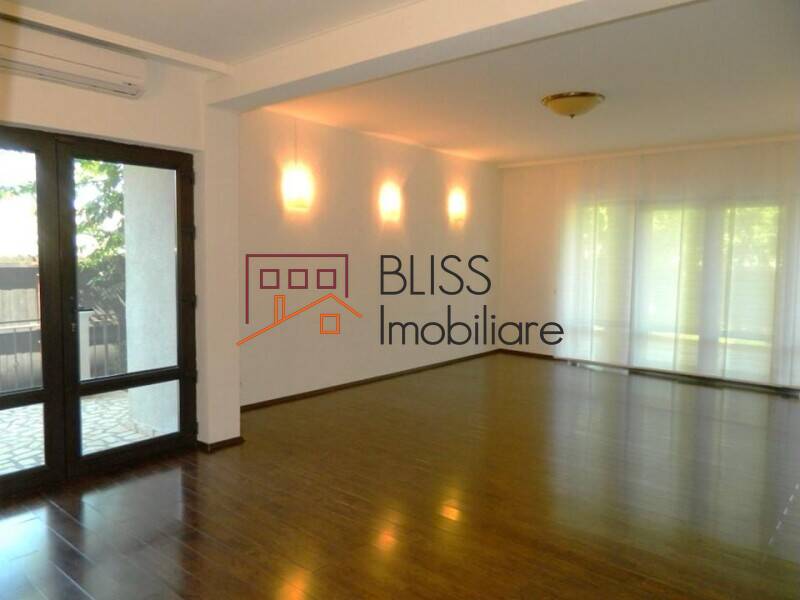 Vila Cu 7 Camere | Bliss Imobiliare / Photo 34 - BLISS Imobiliare