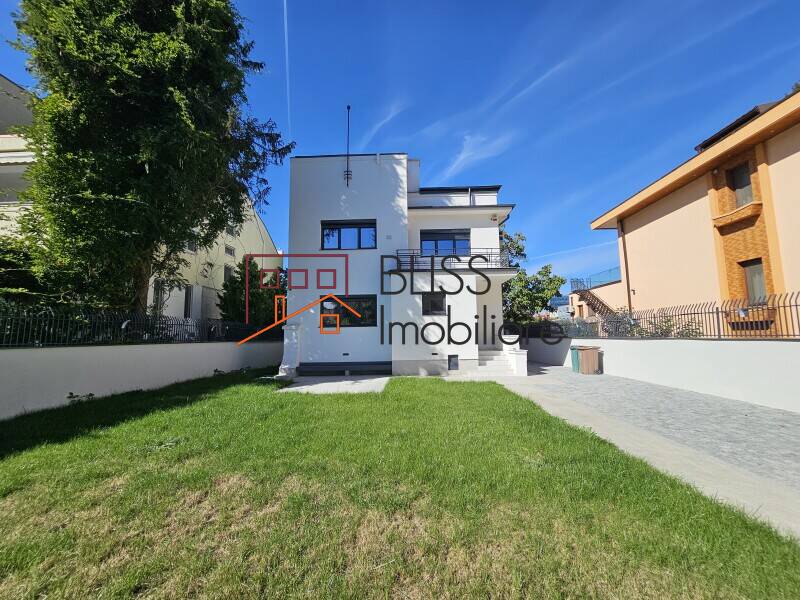 Resedinta Istorica 7 Camere | Bliss Imobiliare / Photo 9 - BLISS Imobiliare