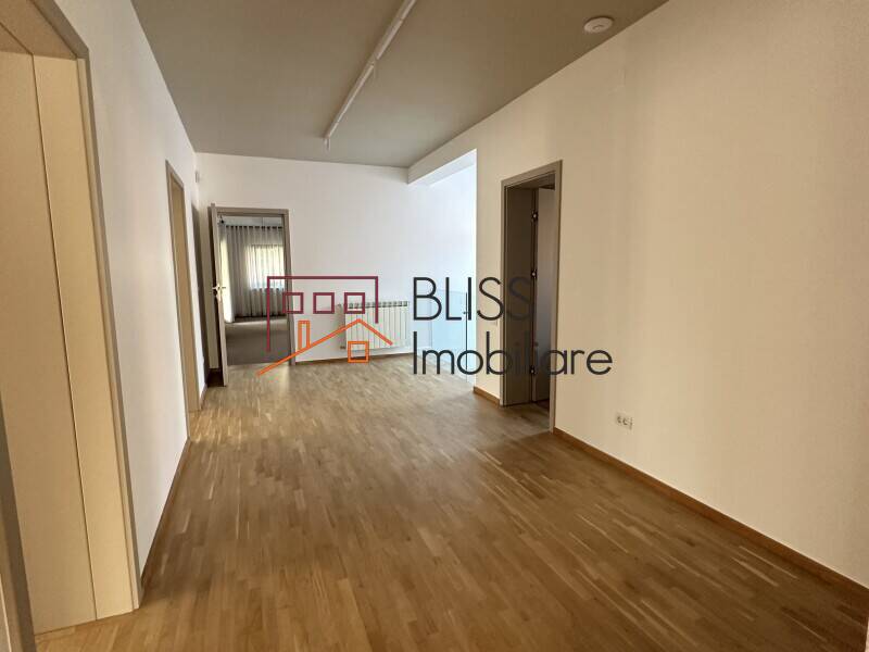 Spacious 6-Bedroom Villa With Pool In Iancu Nicolae, Bucharest / Ilfov | Bliss Imobiliare / Photo 34 - BLISS Imobiliare