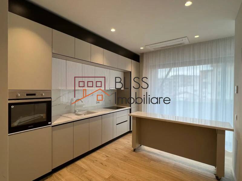 3-Bedroom Triplex Penthouse With Jacuzzi & Panoramic Terrace, Bucharest | Bliss Imobiliare / Photo 2 - BLISS Imobiliare