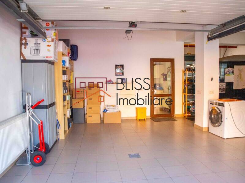 Vila 6 Camere Otopeni — 208 Mp Utili, Teren 690 Mp, Garaj Dublu, 2012 | Bliss Imobiliare / Photo 38 - BLISS Imobiliare