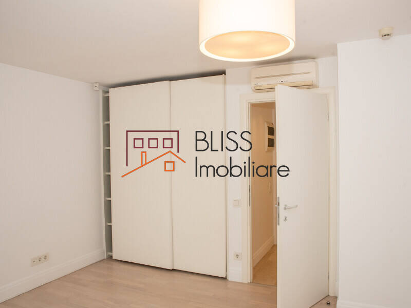 Vila Luminoasa Si Primitoare In Oxford Garden – Unde Te Simti Acasa | Bliss Imobiliare / Photo 51 - BLISS Imobiliare
