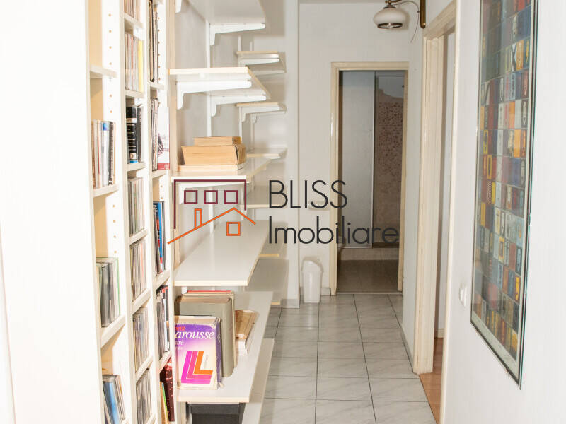 Apartament De 3 Camere, 70mp Cu Atmosfera Artistica In Piata Victoriei | Bliss Imobiliare / Photo 8 - BLISS Imobiliare