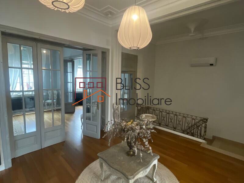 Vila 10 Camere KM 0 – 366 Mp, Curte, Bucatarie De Vara, Lux | Bliss Imobiliare / Photo 2 - BLISS Imobiliare