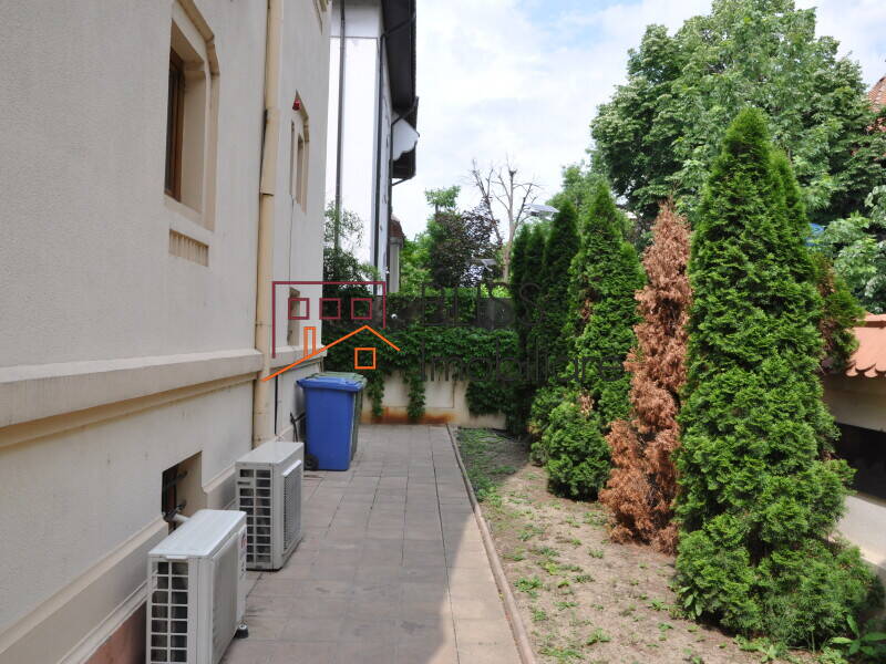 Interwar Villa 14 Rooms, Garage & Garden | Dorobanti Bucharest, Bucharest | Bliss Imobiliare / Photo 17 - BLISS Imobiliare
