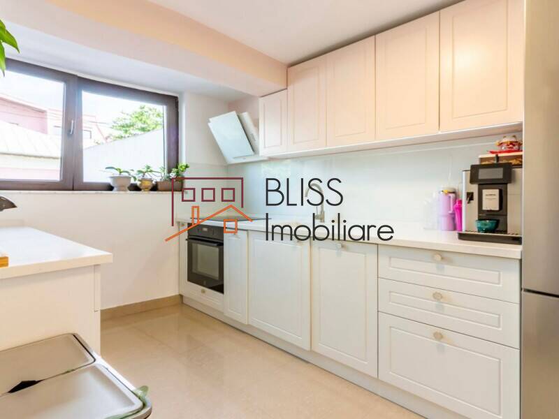 Casa Individuala Renovata Cu 4 Dormitoare Si Terasa | Bliss Imobiliare / Photo 5 - BLISS Imobiliare