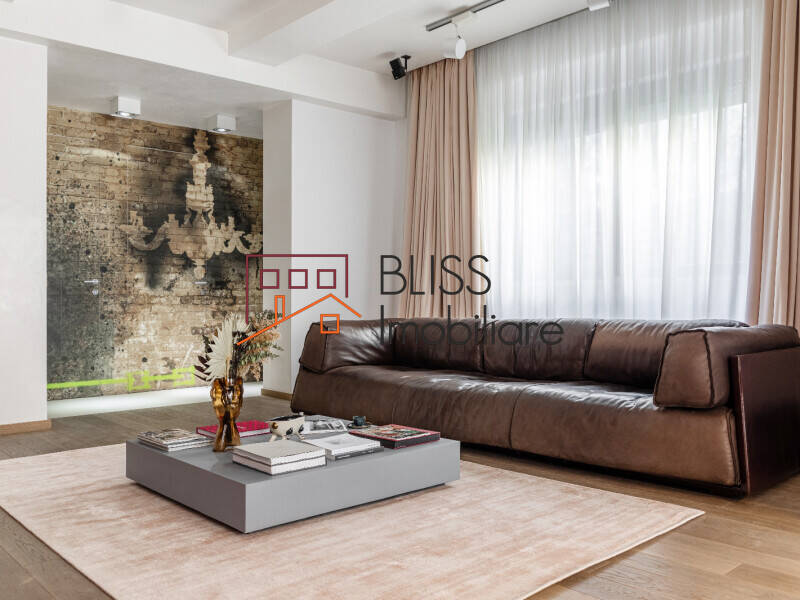 Contemporary Villa With 5 Bedrooms And Private Garden, Bucharest | Bliss Imobiliare / Photo 1 - BLISS Imobiliare