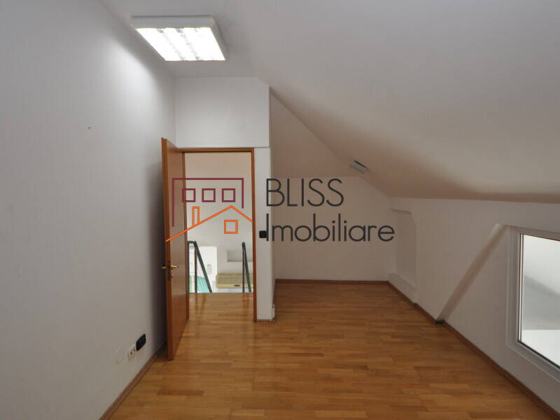 10-Room Villa Herastrau – 400 Sqm, Garden 280 Sqm, Renovated 2022, Bucharest | Bliss Imobiliare / Photo 44 - BLISS Imobiliare