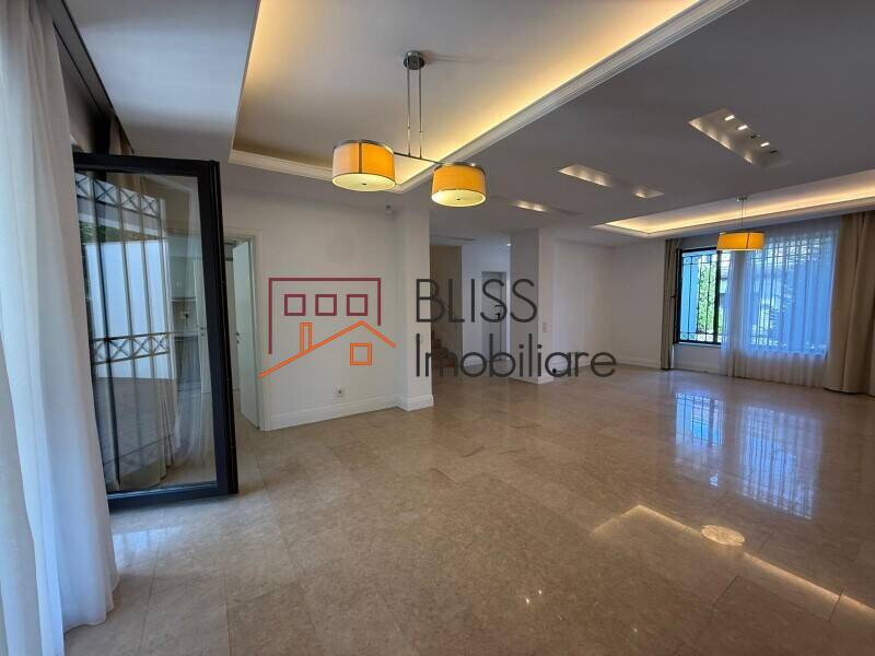 Vila Cu 5 Camere, 3 Dormitoare Si Gradina Privata | Bliss Imobiliare / Photo 4 - BLISS Imobiliare