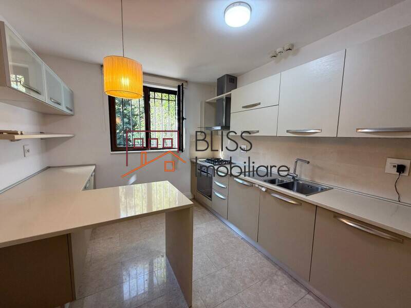 Vila Cu 5 Camere, 3 Dormitoare Si Gradina Privata | Bliss Imobiliare / Photo 5 - BLISS Imobiliare
