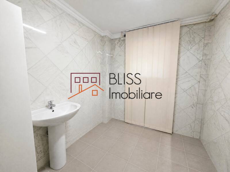 Vila 9 Camere, 780 Mp Utili, Gradina Privata 800 Mp - Iancu Nicolae | Bliss Imobiliare / Photo 51 - BLISS Imobiliare