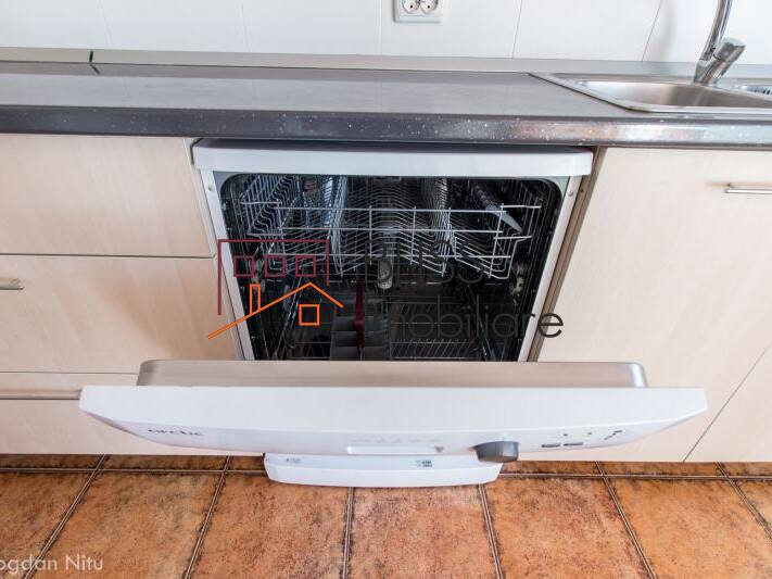 Vila Cu Piscina | Bliss Imobiliare / Photo 14 - BLISS Imobiliare