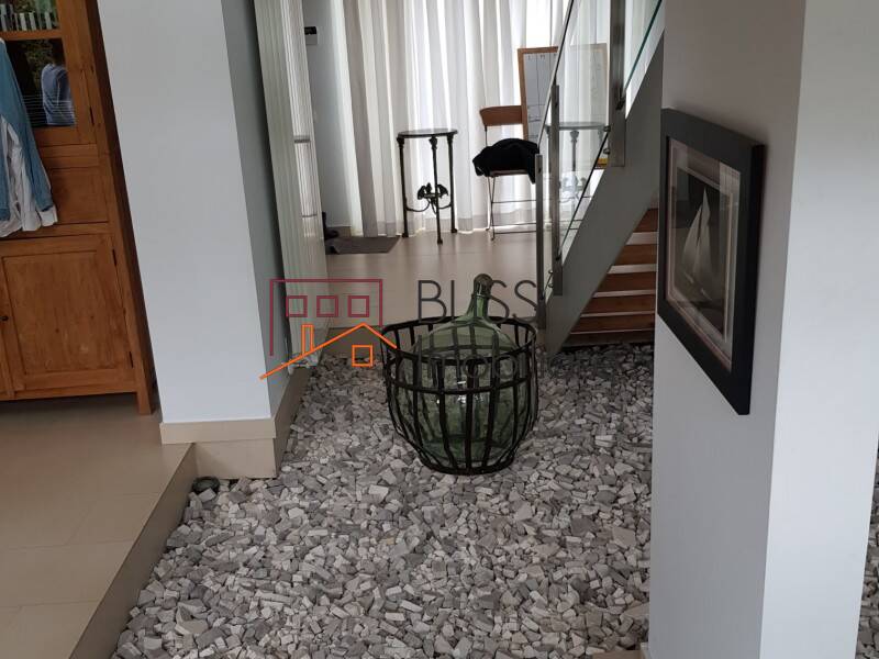 Vila de Inchiriat Iancu Nicolae | Pipera - 6 Camere - ID:49738 | Bliss Imobiliare / Photo 11 - BLISS Imobiliare