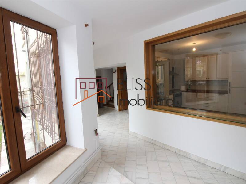 Casa Eleganta In Piata Victoriei – Ideala Locuinta Sau Birou | Bliss Imobiliare / Photo 16 - BLISS Imobiliare