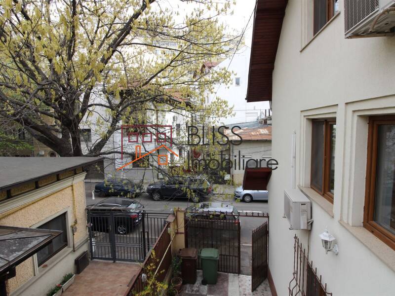 Casa Eleganta In Piata Victoriei – Ideala Locuinta Sau Birou | Bliss Imobiliare / Photo 22 - BLISS Imobiliare