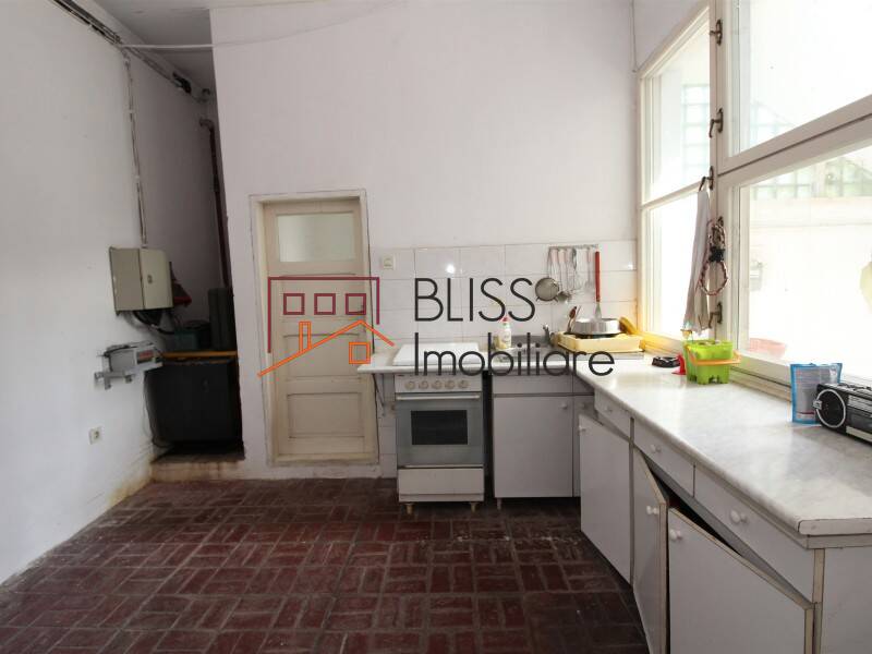 Vila de Vanzare Iancu Nicolae | Pipera - 9 Camere - ID:71566 | Bliss Imobiliare / Photo 31 - BLISS Imobiliare