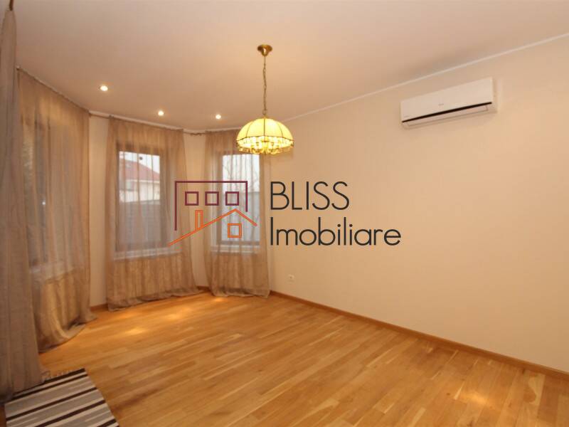 Vila Cu 5 Camere | Bliss Imobiliare / Photo 15 - BLISS Imobiliare