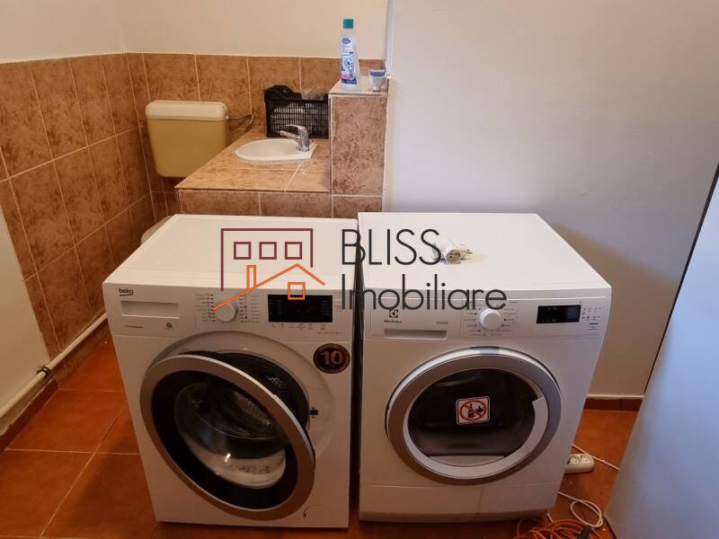 Vila 6 Dormitoare Si Piscina Privata Iancu Nicolae Pipera | Bliss Imobiliare / Photo 24 - BLISS Imobiliare