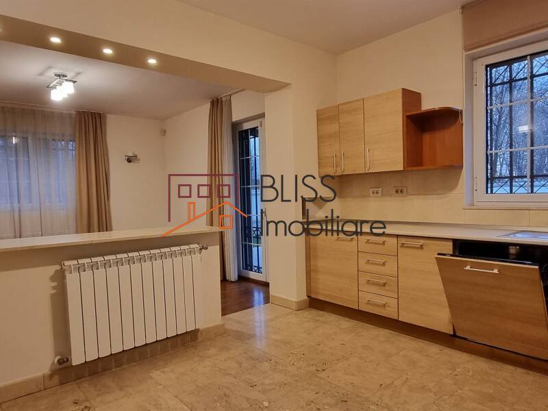 Vila Cu 7 Camere Si Gradina  In Pipera | Bliss Imobiliare / Photo 15 - BLISS Imobiliare
