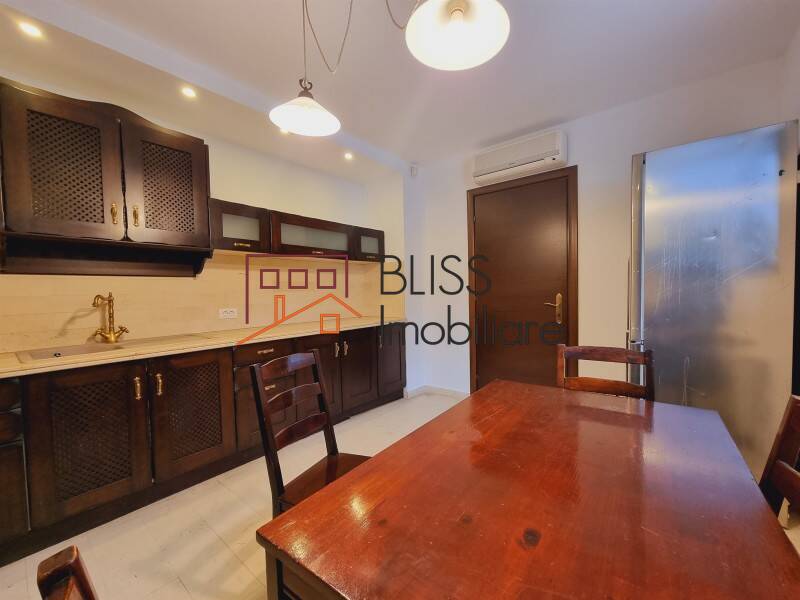 6-bedroom Villa With Garden Iancu Nicolae, Bucharest / Ilfov | Bliss Imobiliare / Photo 6 - BLISS Imobiliare