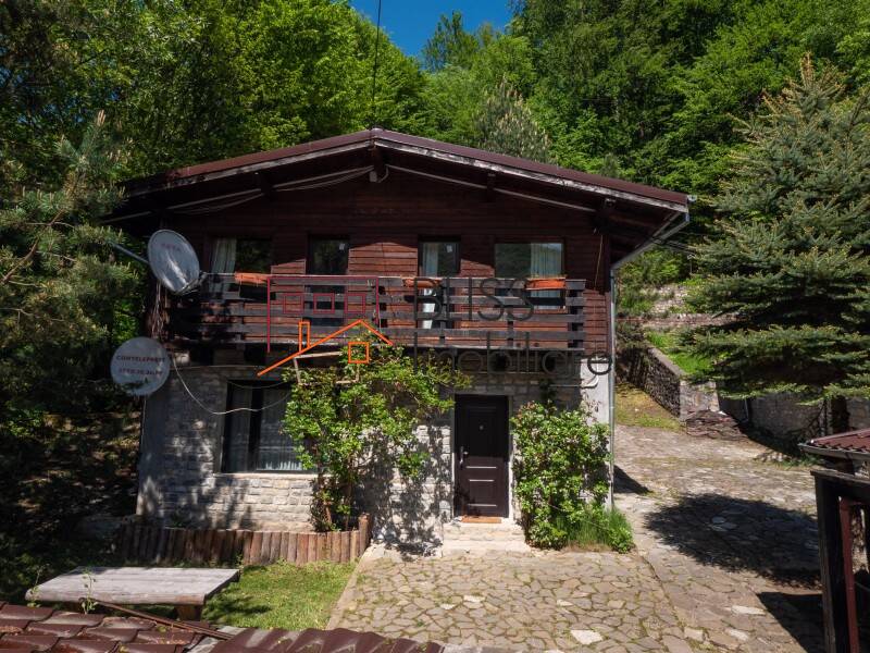 Villa for Sale Moroeni, Comuna Pietrosita, Judetul Dambovita, Romania - 16 Rooms - ID:108872 | Bliss Imobiliare / Photo 10 - BLISS Imobiliare
