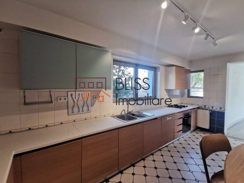 Superb Villa With Swimming Pool In Pipera, Bucharest / Ilfov | Bliss Imobiliare / Photo 8 - BLISS Imobiliare