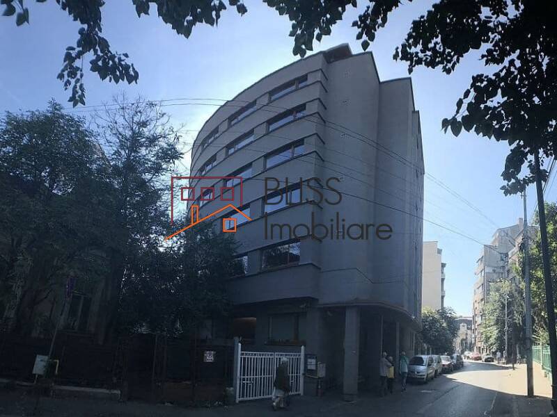 spațiu de birouri de Inchiriat KM 0 | Ultracentral - 4 Camere - ID:113113 | Bliss Imobiliare / Photo 1 - BLISS Imobiliare