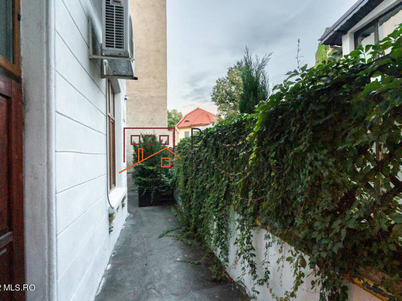 Vila de Vanzare Foisorul de Foc - 7 Camere - ID:113266 | Bliss Imobiliare / Photo 17 - BLISS Imobiliare