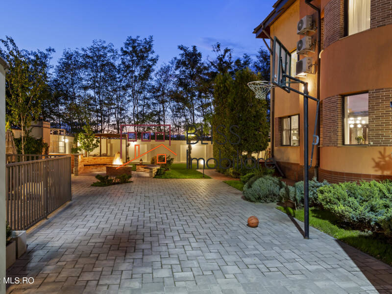 House for Sale Orasul Pantelimon, Bucharest / Ilfov - 4 Bedroom - ID:113297 | Bliss Imobiliare / Photo 3 - BLISS Imobiliare