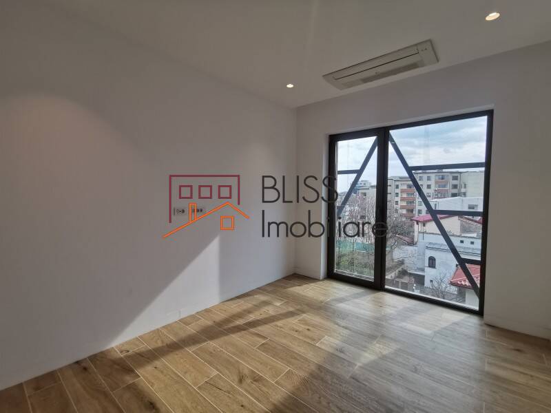 3 Bedrooms Triplex Downtown Area, Bucharest | Bliss Imobiliare / Photo 10 - BLISS Imobiliare