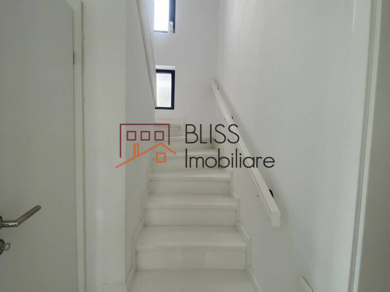 Vila Cu 4 Camere Situata In Tunari | Bliss Imobiliare / Photo 11 - BLISS Imobiliare
