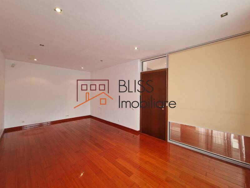 Vila Cu 8 Camere In Ibiza Golf Pipera | Bliss Imobiliare / Photo 16 - BLISS Imobiliare