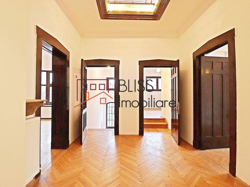 Vila de Inchiriat KM 0 | Ultracentral - 16 Camere - ID:118272 | Bliss Imobiliare / Photo 31 - BLISS Imobiliare