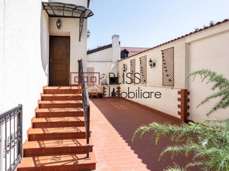 Vila Cu 6 Camere Situata In Zona 1 Mai | Bliss Imobiliare / Photo 2 - BLISS Imobiliare