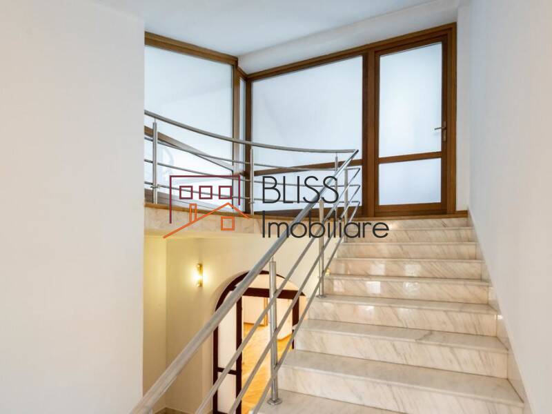 Vila Cu 6 Camere Situata In Zona 1 Mai | Bliss Imobiliare / Photo 13 - BLISS Imobiliare