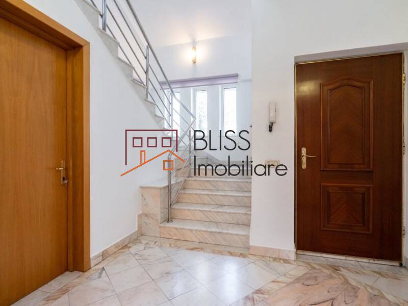 Vila Cu 6 Camere Situata In Zona 1 Mai | Bliss Imobiliare / Photo 11 - BLISS Imobiliare