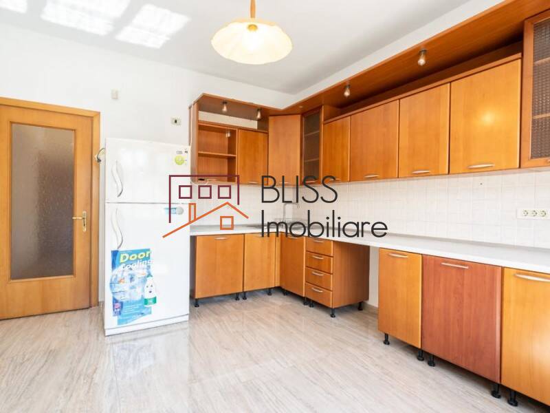 Vila Cu 6 Camere Situata In Zona 1 Mai | Bliss Imobiliare / Photo 7 - BLISS Imobiliare