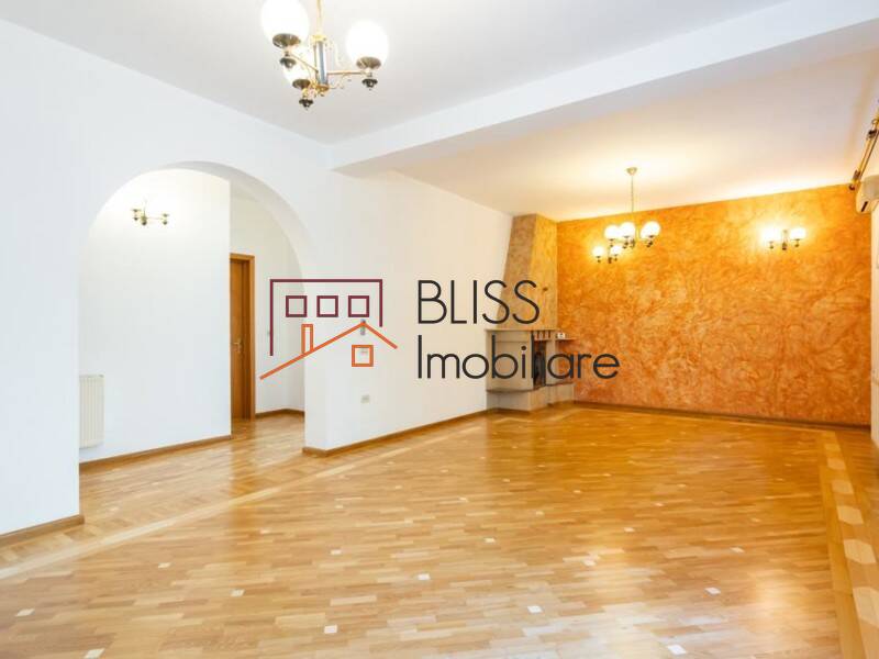 6 Room Villa Located In The 1 Mai Area, Bucharest | Bliss Imobiliare / Photo 3 - BLISS Imobiliare
