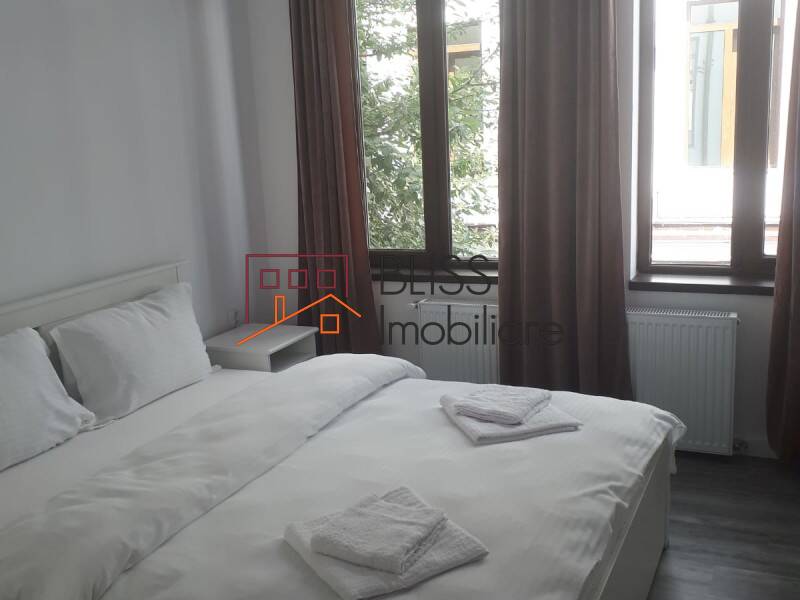 Villa for Sale Hala Traian, Bucharest - 9 Rooms - ID:120105 | Bliss Imobiliare / Photo 10 - BLISS Imobiliare