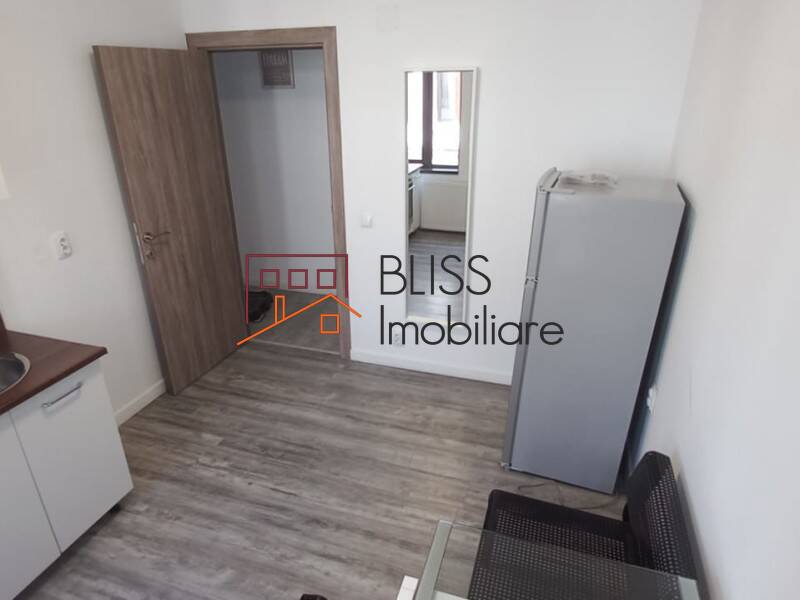 Vila de Vanzare Hala Traian - 9 Camere - ID:120105 | Bliss Imobiliare / Photo 17 - BLISS Imobiliare