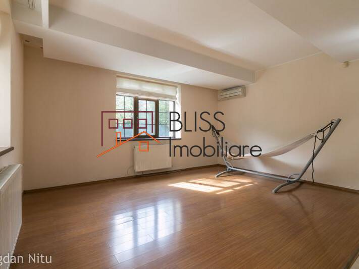 4 Bedrooms Villa Pipera, Bucharest / Ilfov | Bliss Imobiliare / Photo 8 - BLISS Imobiliare