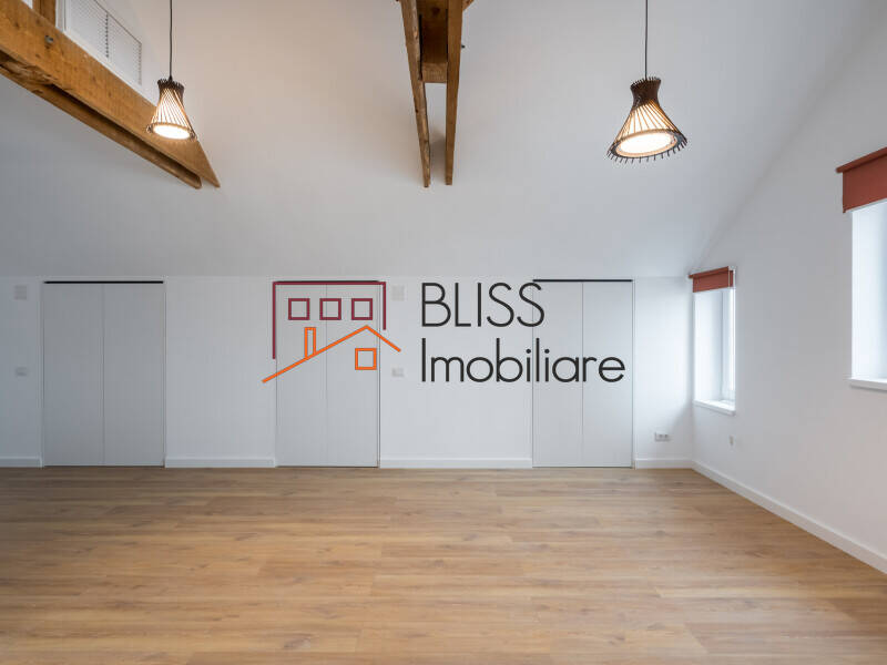 Vila Contemporana De 5 Camere In American Village, Pipera | Gradina Privata Si Caracteristici De Calitate | Bliss Imobiliare / Photo 45 - BLISS Imobiliare