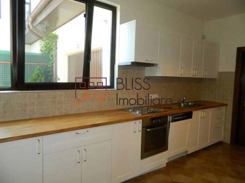 Vila Cu 7 Camere | Bliss Imobiliare / Photo 18 - BLISS Imobiliare