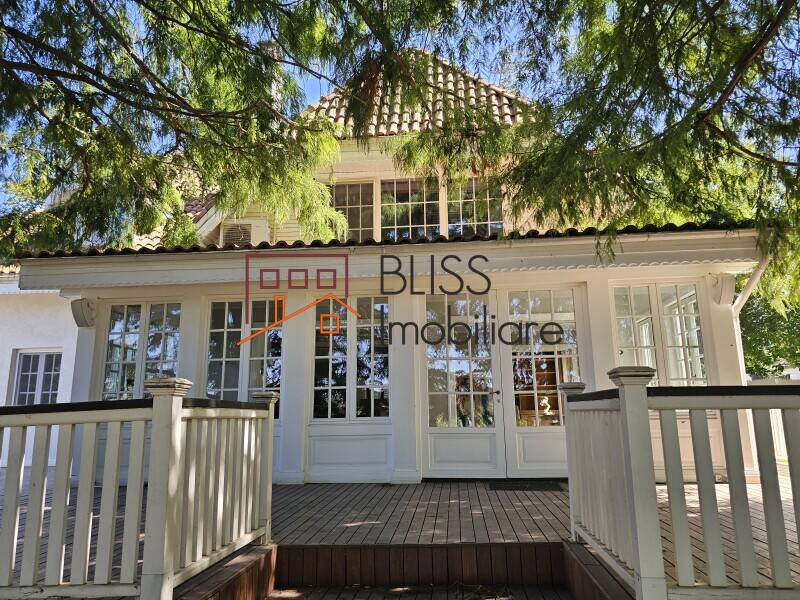 Stunning 5-Bedroom Villa With Private Dock And Lake Access, Bucharest / Ilfov | Bliss Imobiliare / Photo 2 - BLISS Imobiliare